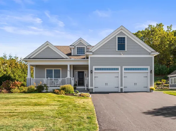 104 Boxwood Path, Greenland, NH 03840