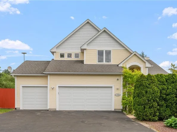 1304 Victory Hwy, North Smithfield, RI 02896