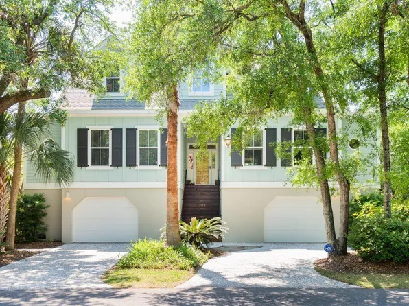 202 W Indian Ave, Folly Beach, SC 29439