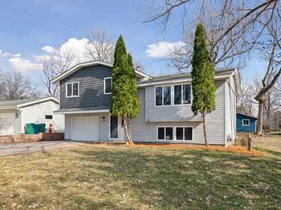5085 Bartlett Blvd, Mound, MN, 55364