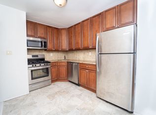 21-12 33rd Ave #3B, Astoria, NY 11106