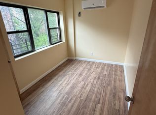 (Undisclosed Address), Bronx, NY 10468
