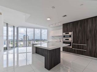 851 NE 1st Ave #1904, Miami, FL 33132