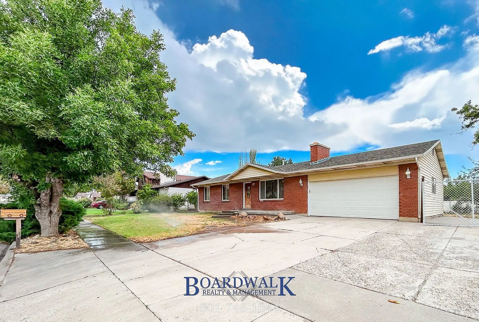5 bed, 3.0 bath, 2200 sqft, $2,500 — Photo 1