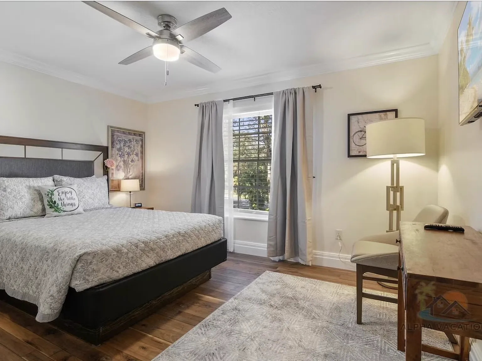 5 bed, 3095 sqft, $5,800 — Photo 2