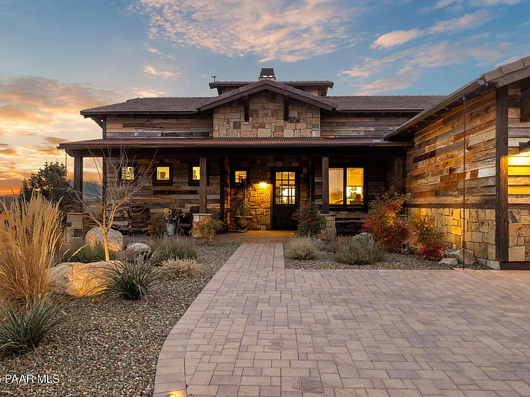 5885 W Maddie Ln — Photo 8