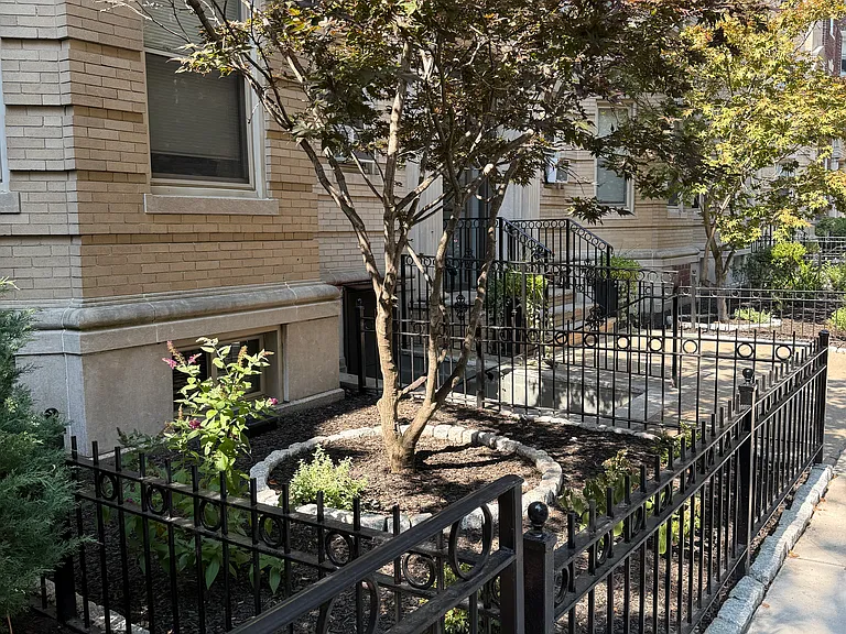 29 Queensberry Street — Photo 22