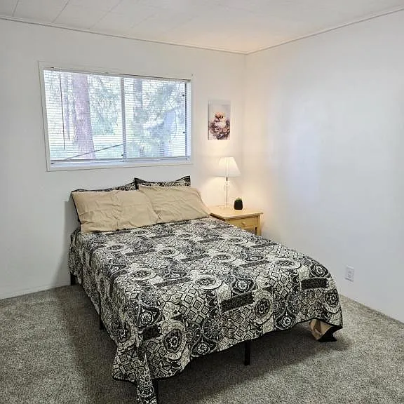 303 E Christina St — Photo 52
