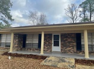 1062 Autumn St, Jackson, MS 39212