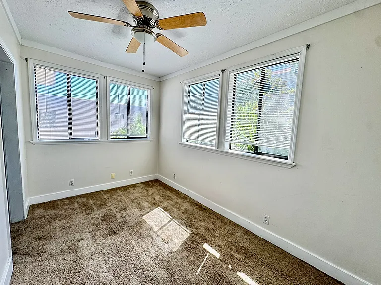 422 Magnolia Ave #3 — Photo 19
