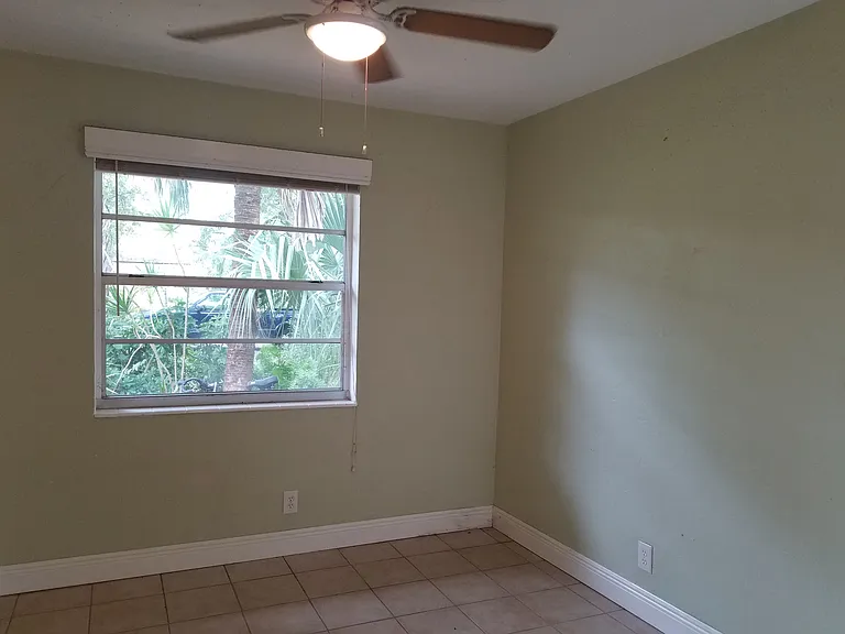916 W Las Olas Blvd — Photo 7