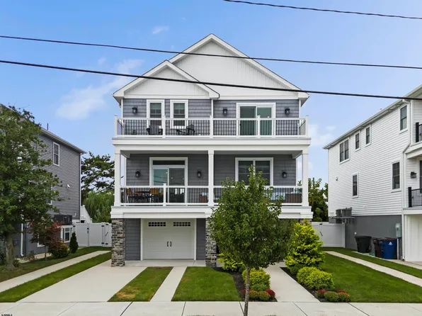 326 N Dudley Ave, Ventnor City, NJ 08406