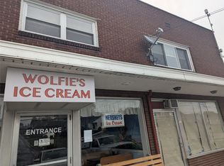 2305 Country Club Rd, Endicott, NY 13760