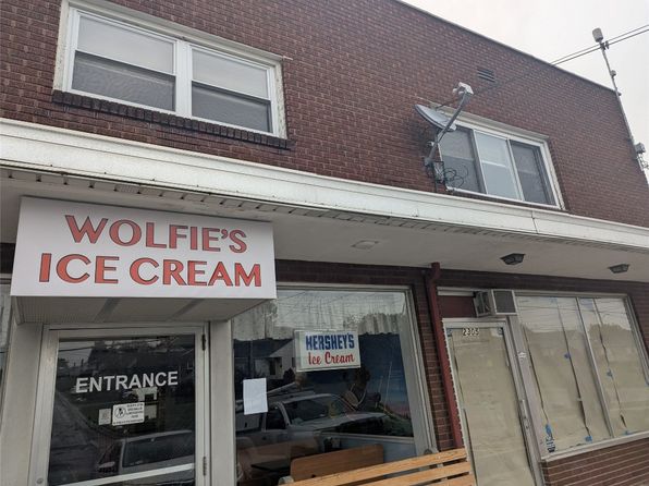 2305 Country Club Rd