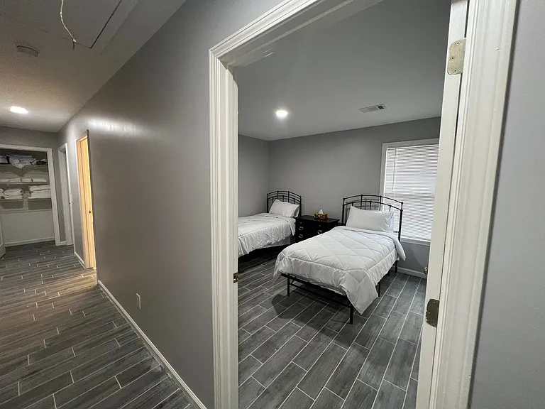 10120 Sunlight Dr — Photo 13