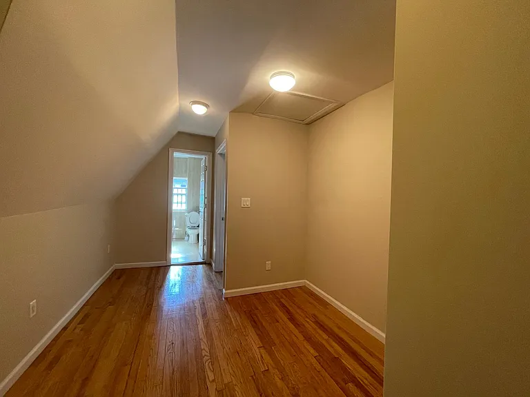 43-10 Orient Ave #2 — Photo 19