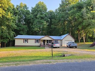 582 Thompson Falls Rd, Arab, AL 35016