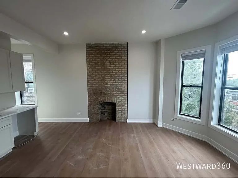 805 W Weed St #3W — Photo 5