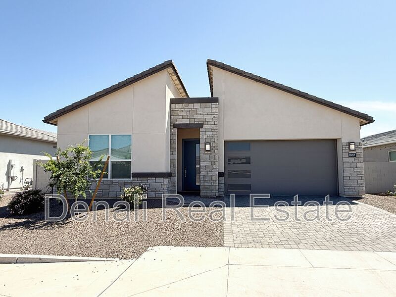 1st image of 10457 W Salter Dr