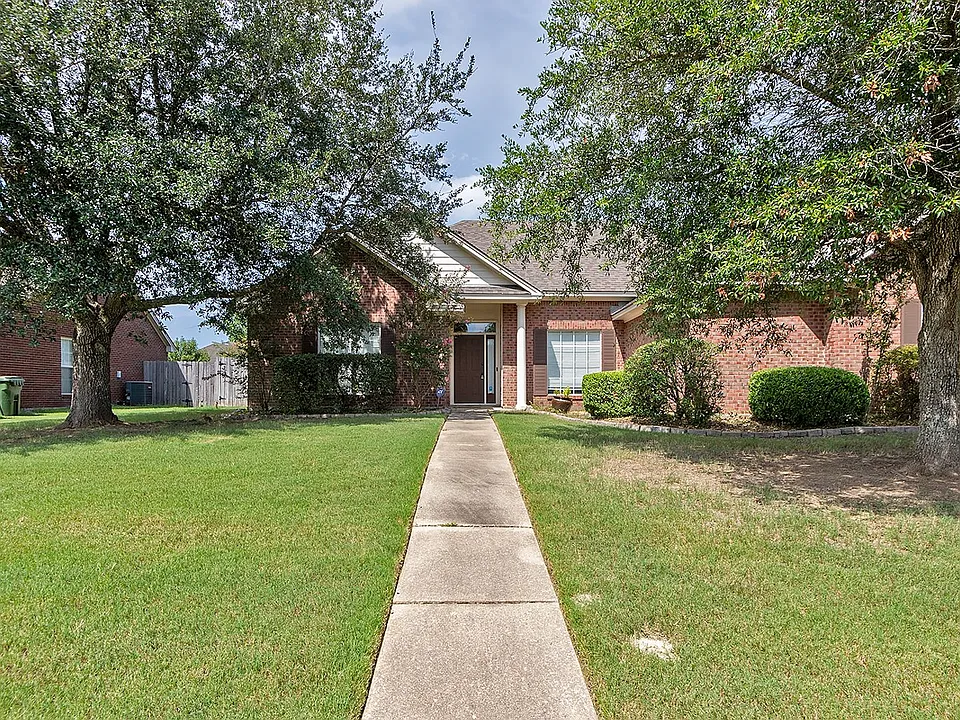 1149 Hallwood Ln