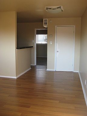 5th image of 4715 Harmon Ave APT 107