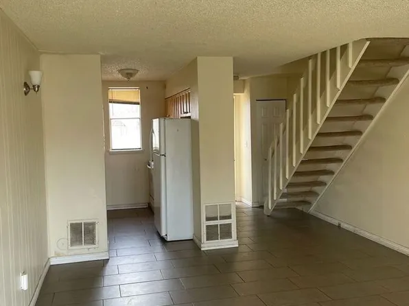 975 Sir Galahad Dr APT A, Lafayette, CO 80026