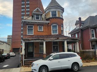 221 Cedar St, Tamaqua, PA 18252