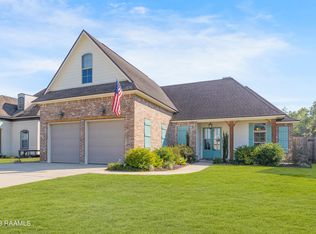 204 Talon Rd, Youngsville, LA 70592