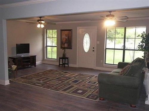 1st image of 39463 Gregg Dr