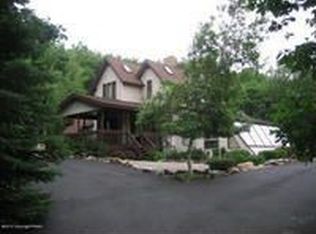 1238 Sky High Ter, Effort, PA 18330