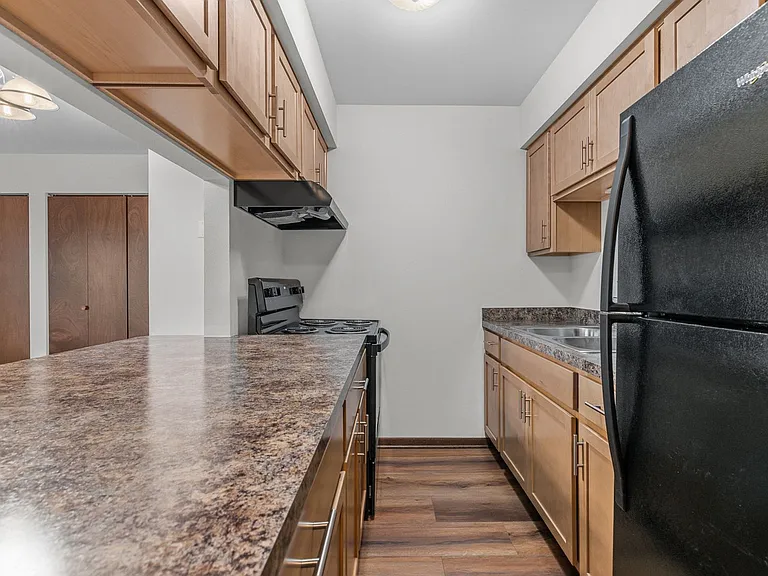 W63N14262 Washington Ave #81 — Photo 10