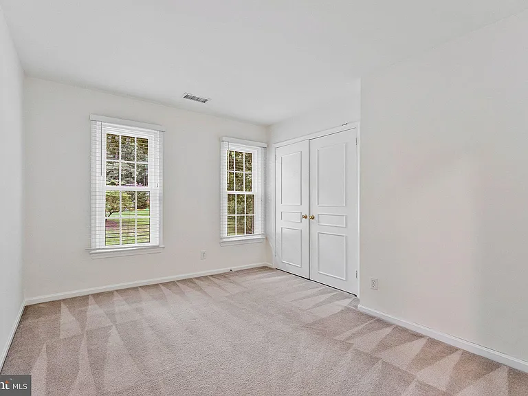 1171 Foxhound Ct — Photo 49