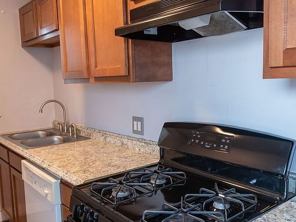 4th image of 3710 Upham St APT 9