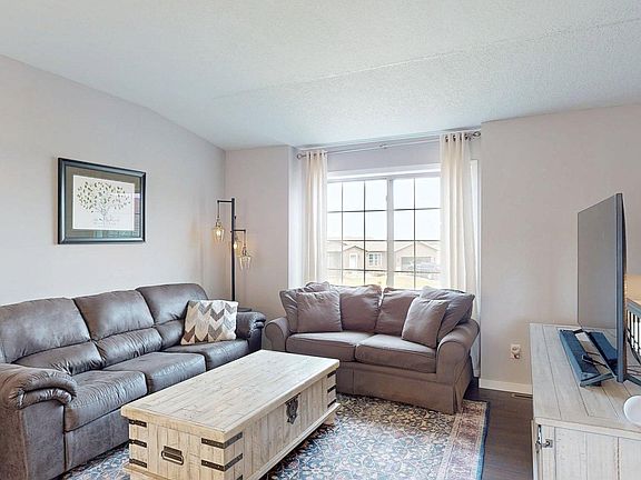2nd image of 3974 Orchardview Ln NW