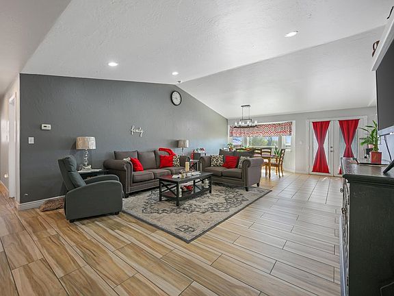4th image of 2917 Brodick Way