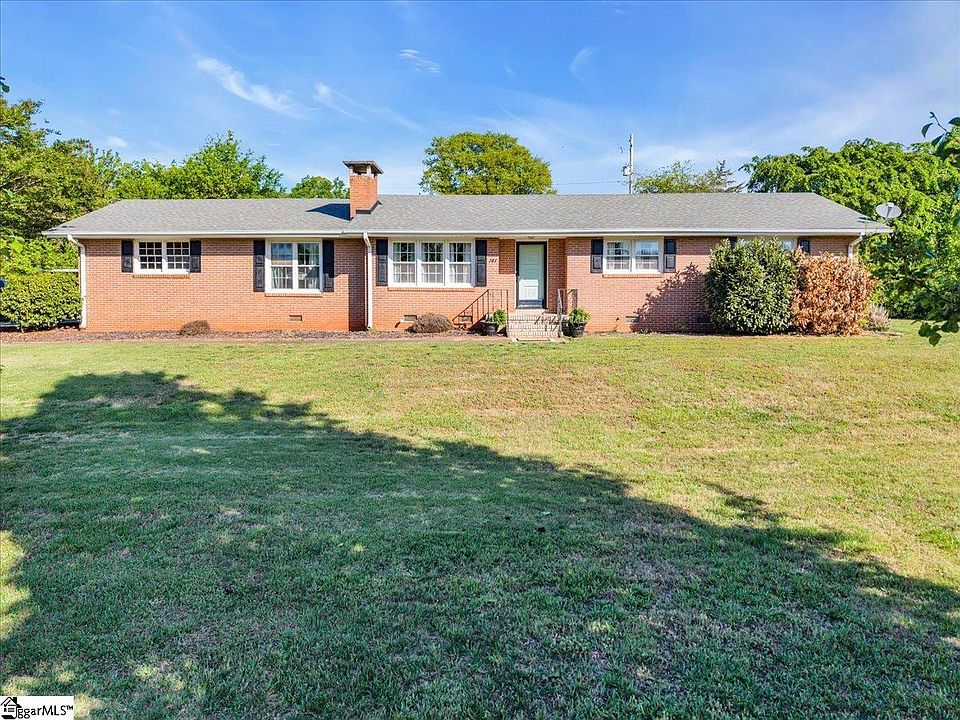 1st image of 141 McJunkin Dr