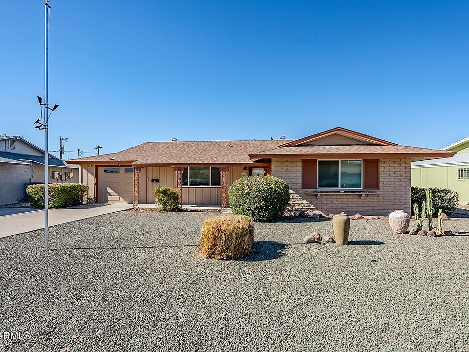 1st image of 11041 W CANTERBURY Drive