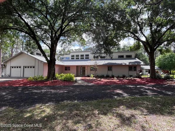 1527 Willard Rd NW, Palm Bay, FL 32907