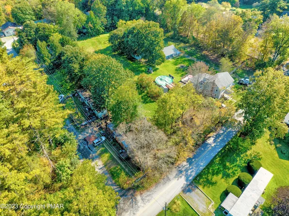 1202-1210 Weingartner Rd, Saylorsburg, PA 18353