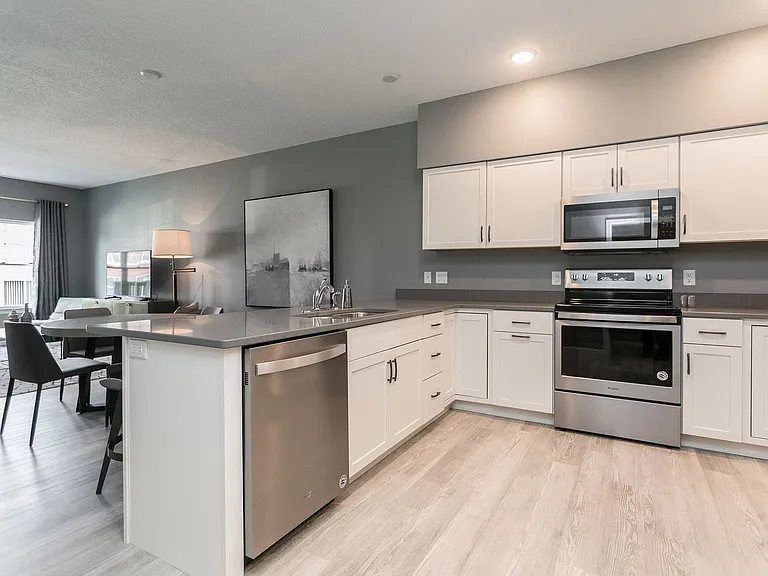 409 2nd Ave SW — Photo 11