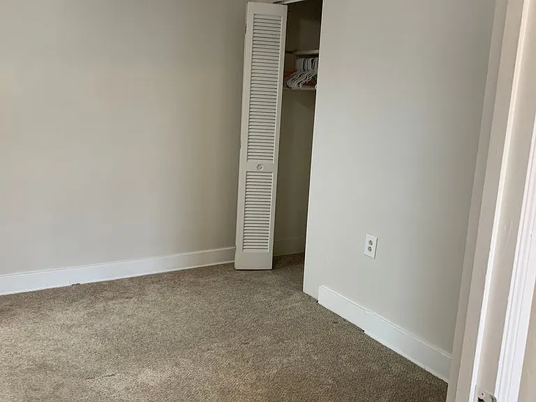 5706 Walnut St — Photo 8