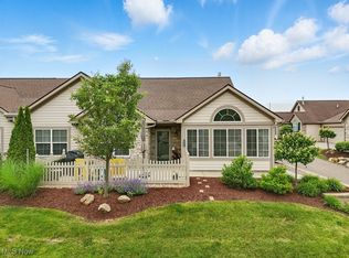 1938 Fairways Dr, Streetsboro, OH 44241