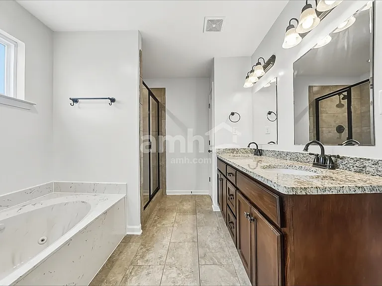 3230 Magnolia Bloom Dr — Photo 11