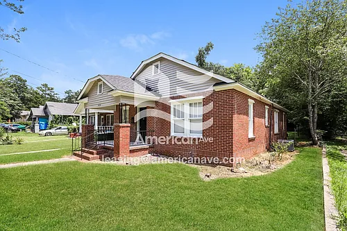 2418 Gould St Photo 1
