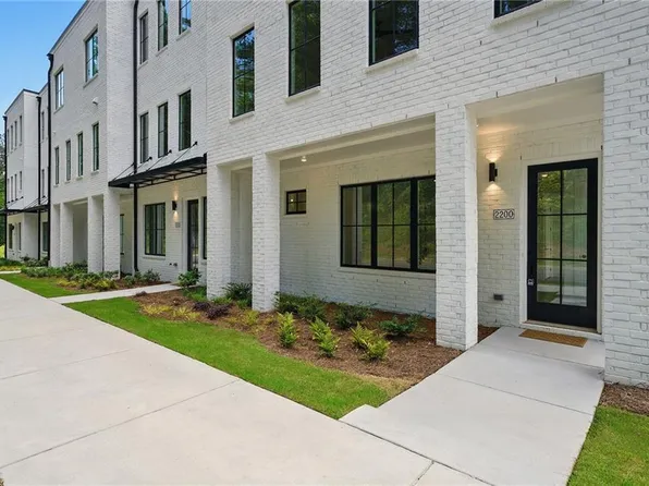 2200 Carlton Ct #6, Atlanta, GA 30318
