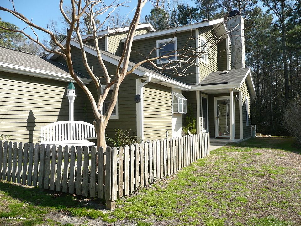 1st image of 406 Cedarwood Village