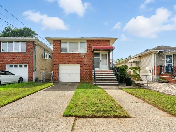 94-34 238th Street, Floral Park, NY 11001