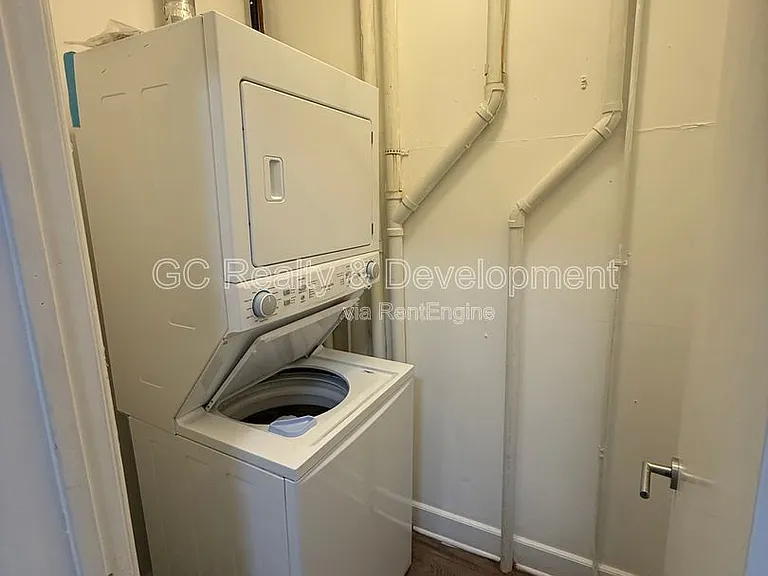 6401 S Eberhart Ave #6403-1 — Photo 7