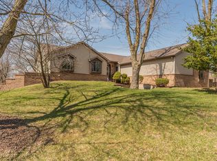 9138 Warner Rd, Saline, MI