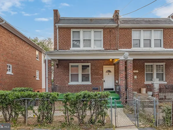 1719 24th Pl SE, Washington, DC 20020